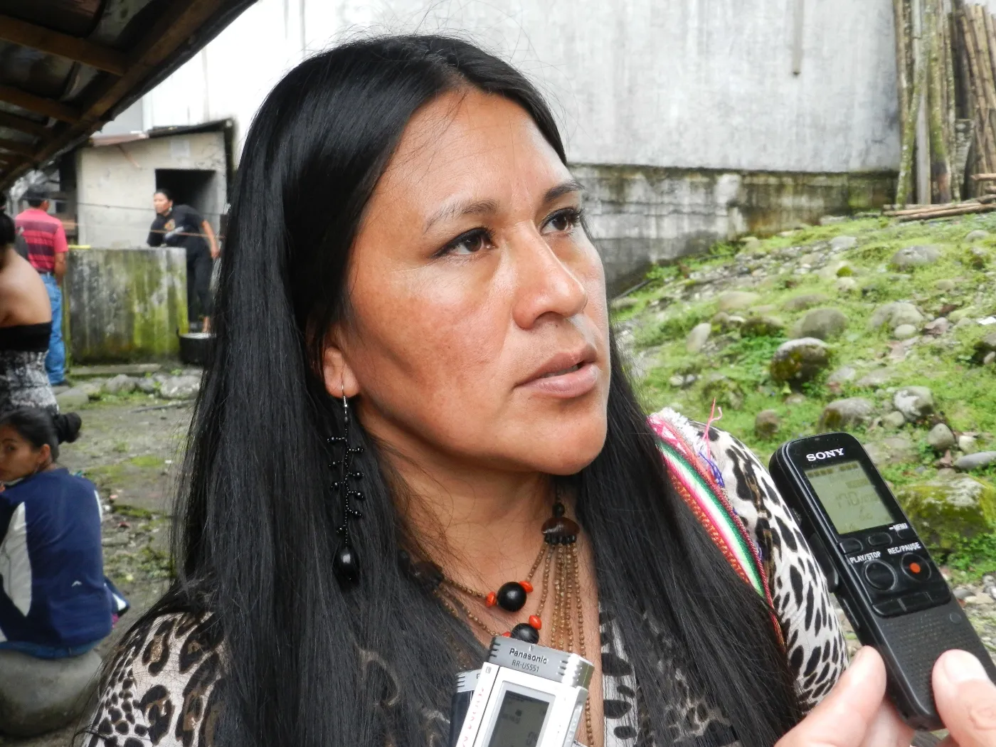 Gina Tibi representante de la Comuna quechua san Jacinto