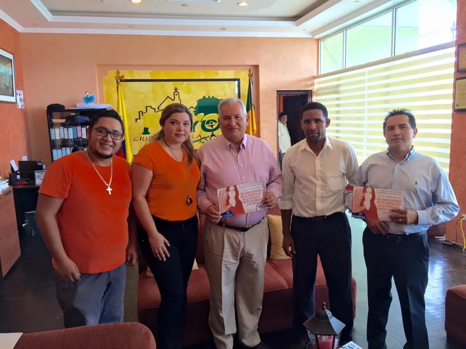 El alcalde fue visitado en su oficina por parte de todos los sectores sociales