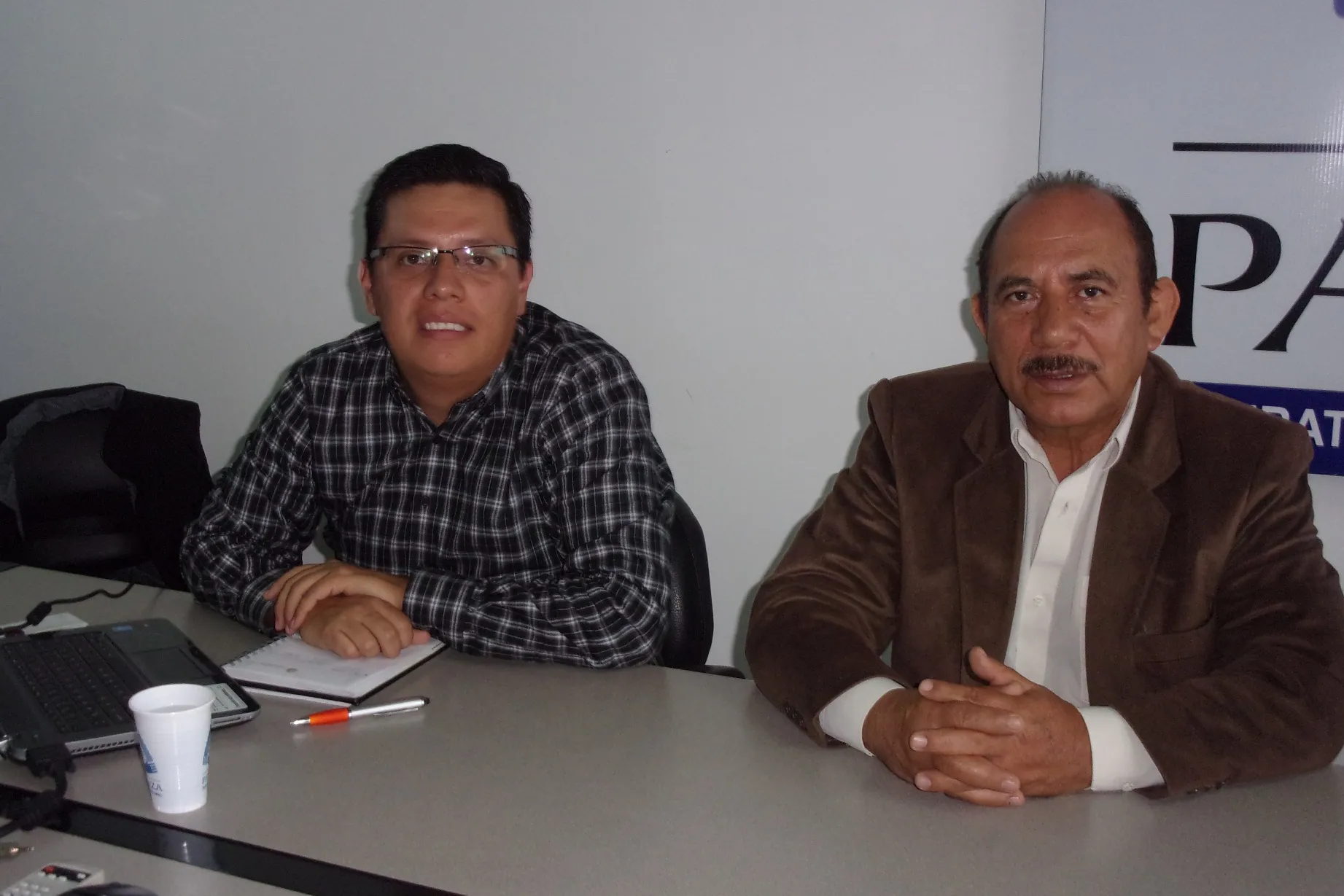 La CACPE ofrece préstamos sin garante hasta 20 mil dólares gracias a un convenios con la Corporación Nacional de Finanzas Populares y Solidarias.