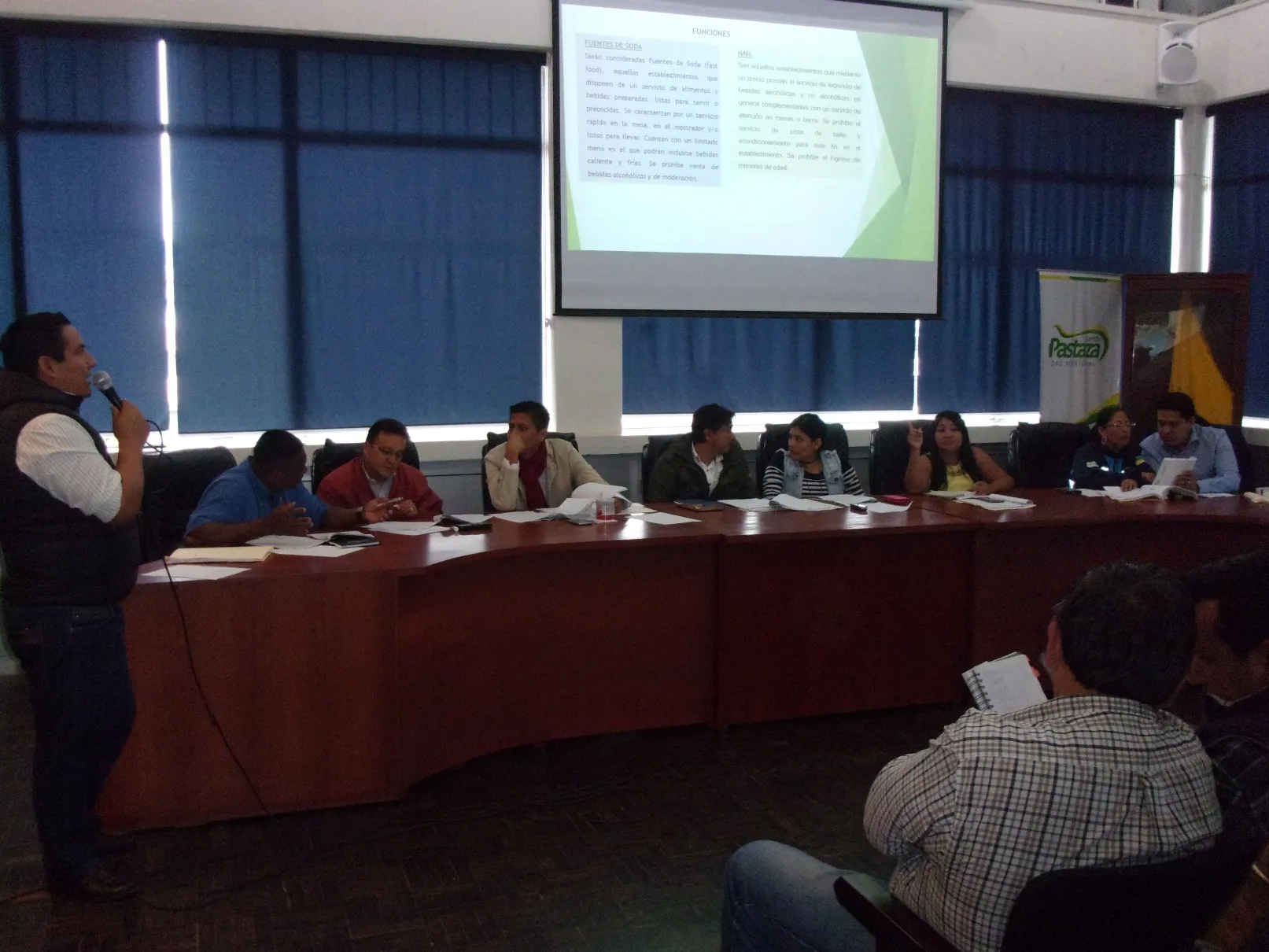 Las autoridades de control presentes en esta reunión