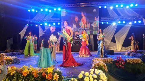 LAIDY MORA NUEVA REINA DE PASTAZ