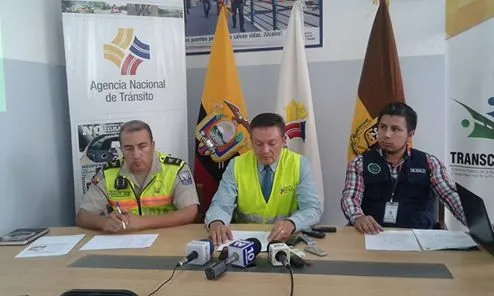 MOMENTOS DE LA RUEDA DE PRENSA OFRECIDA POR LA ANT DE PASTAZA