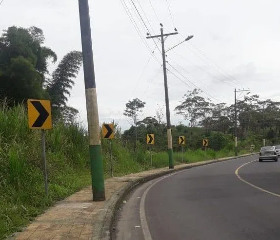 NUEVA SEÑALIZACIÓN EN PASTAZA