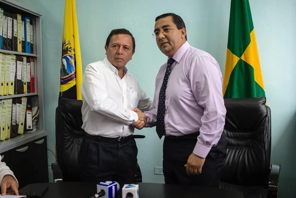 ENCUENTRO ENTRE LOS NUEVOS ALCALDE Y PREFECTO